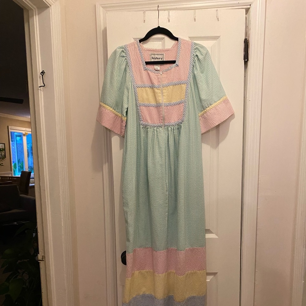Vintage Womens Housecoat- Size small